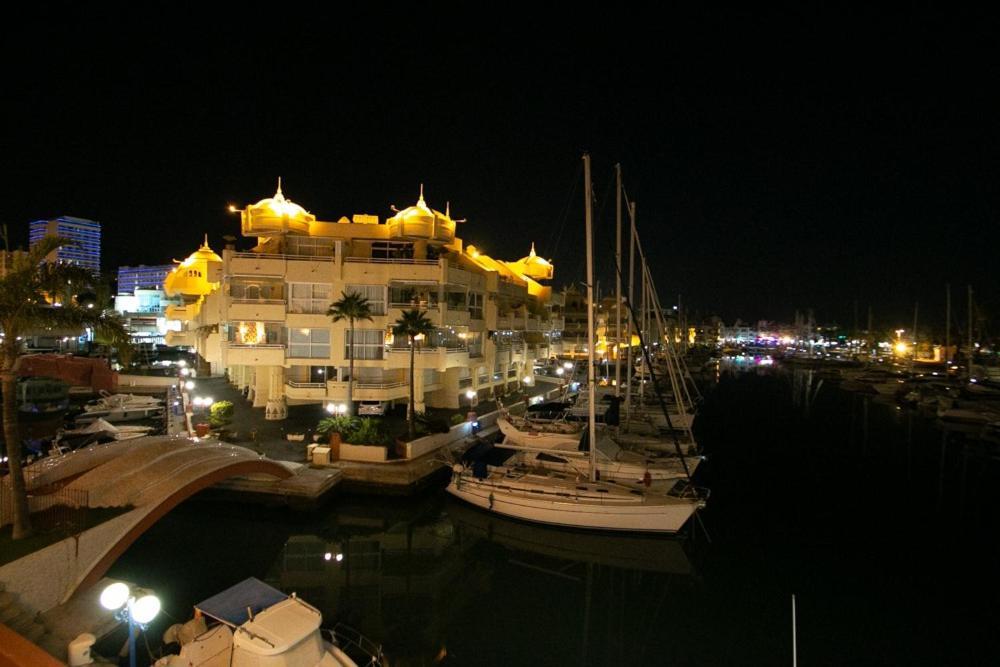 The Perfect Holiday Location เบนัลมาเดนา ภายนอก รูปภาพ