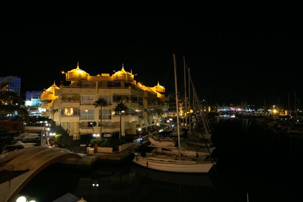 The Perfect Holiday Location เบนัลมาเดนา ภายนอก รูปภาพ